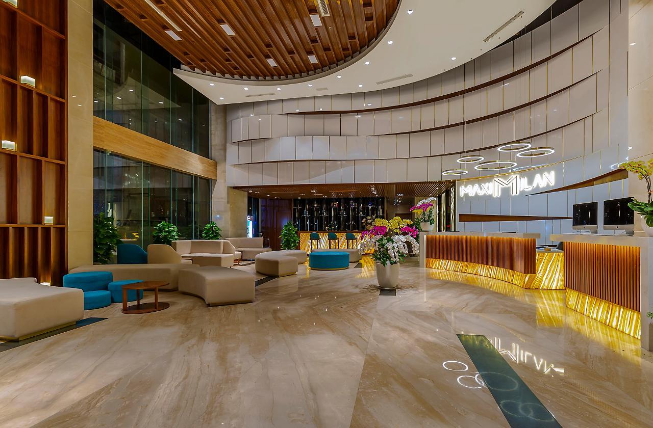 Maximilan Danang Beach Hotel Da Nang Exterior foto